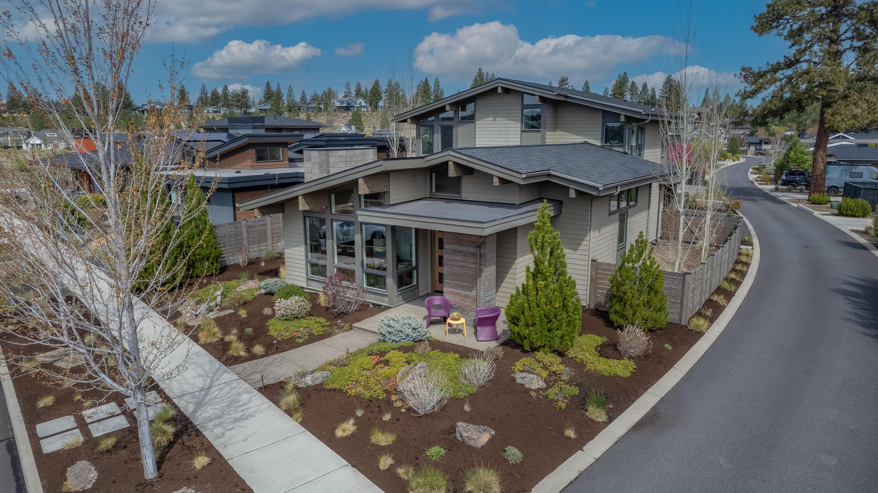 2728 NW Lemhi Pass Drive