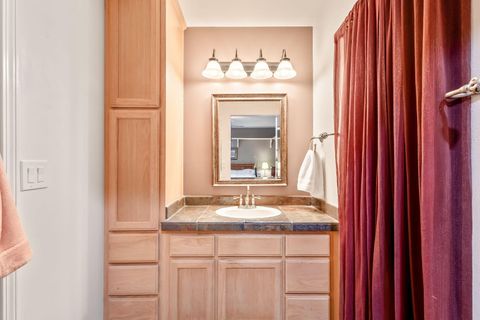 Tiny photo for 2987 NE Oakley Court, Bend, OR 97701 (MLS # 220210762)