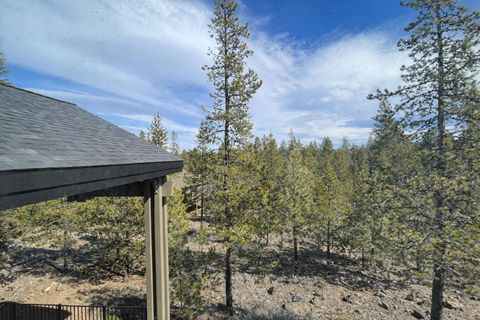 Tiny photo for 57624 Red Alder Lane #7, Sunriver, OR 97707 (MLS # 220217108)