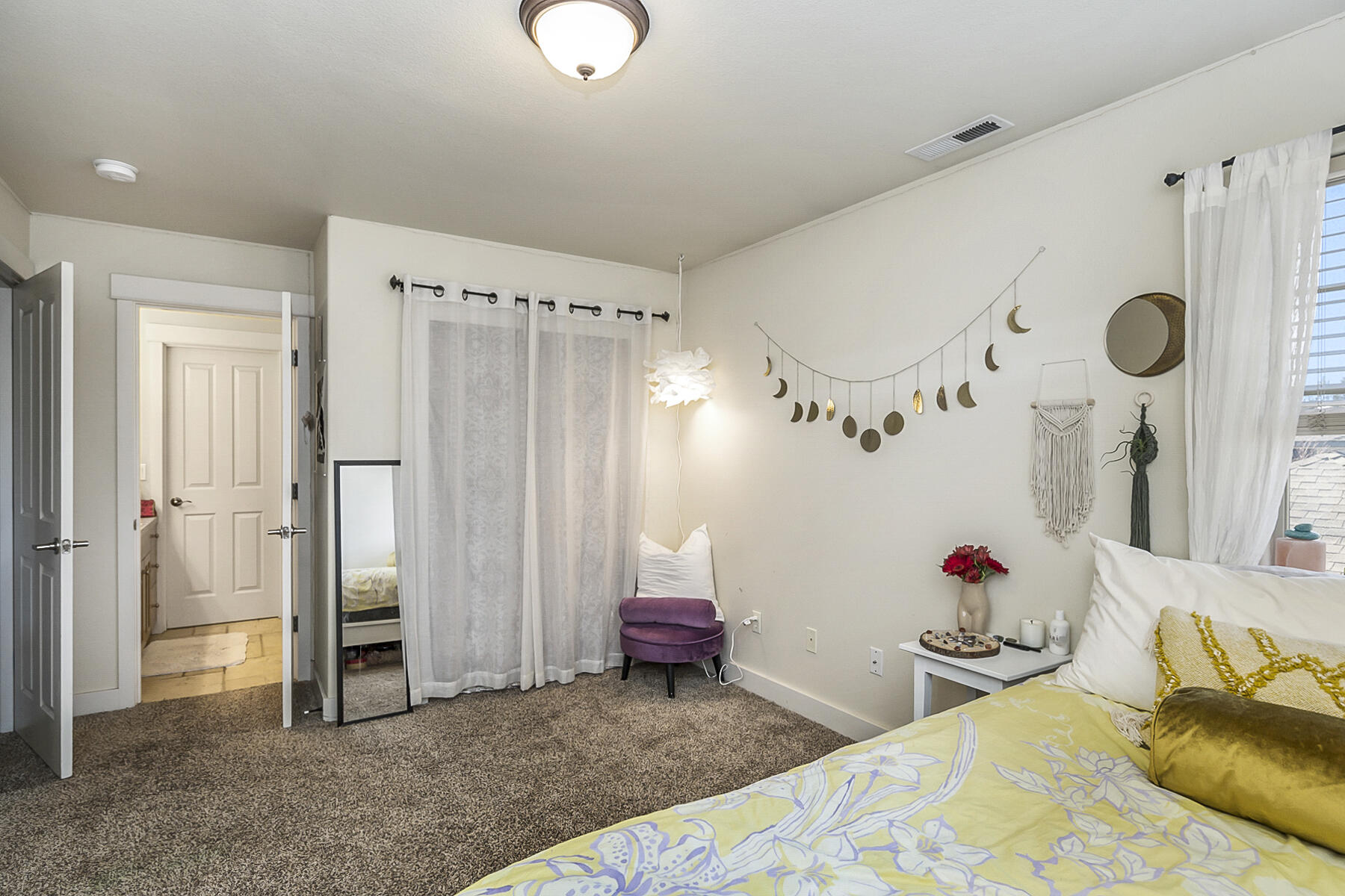 Skyliner Summit - Residential