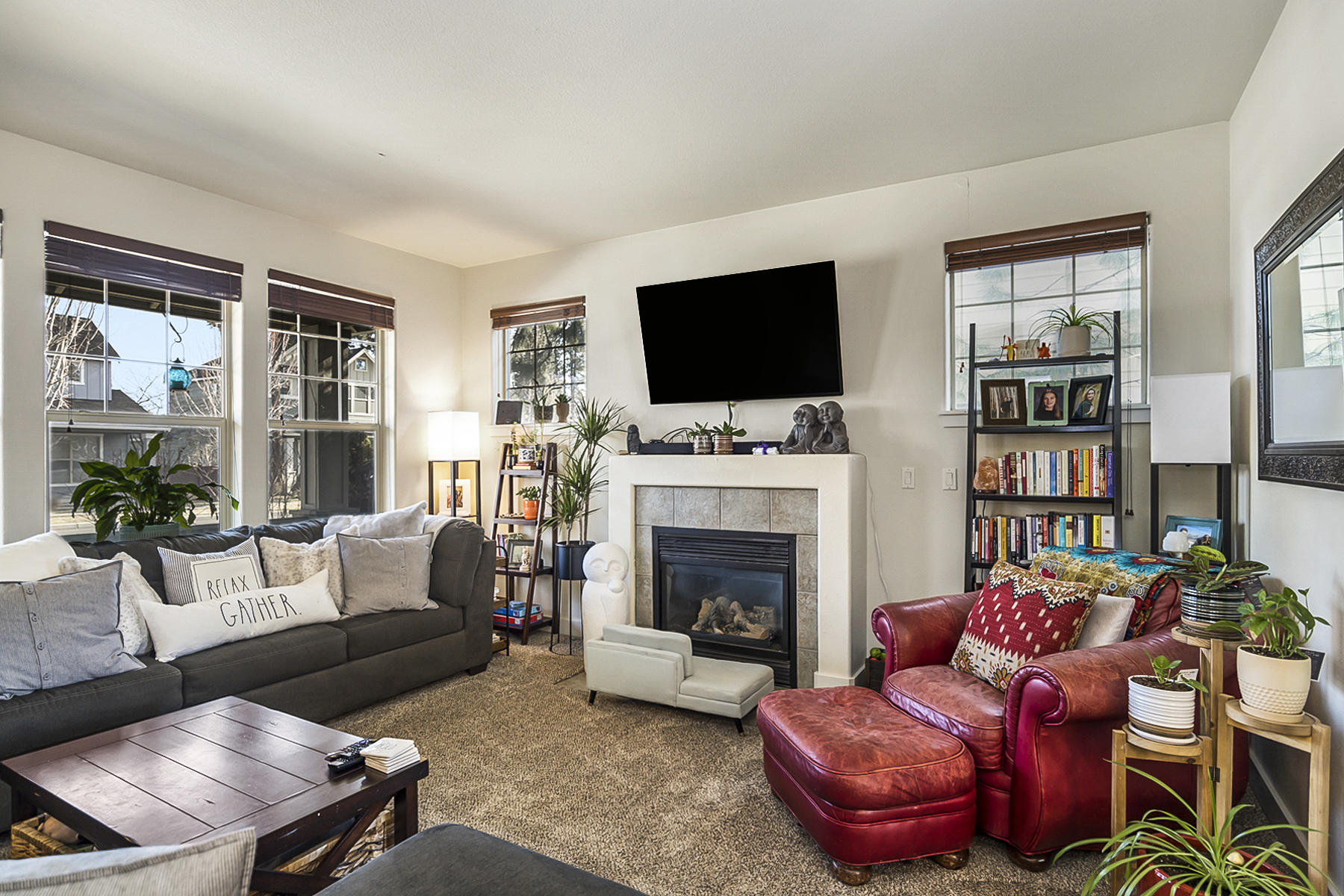 Skyliner Summit - Residential