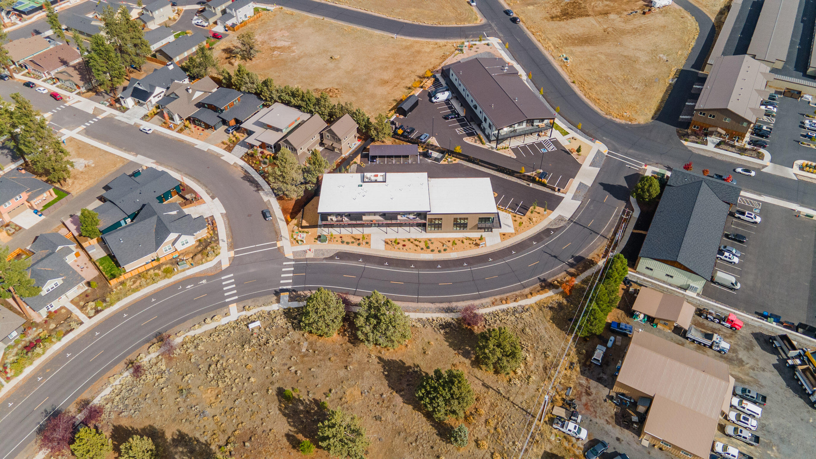 Three Sisters Bus Pk - Commercial Sale