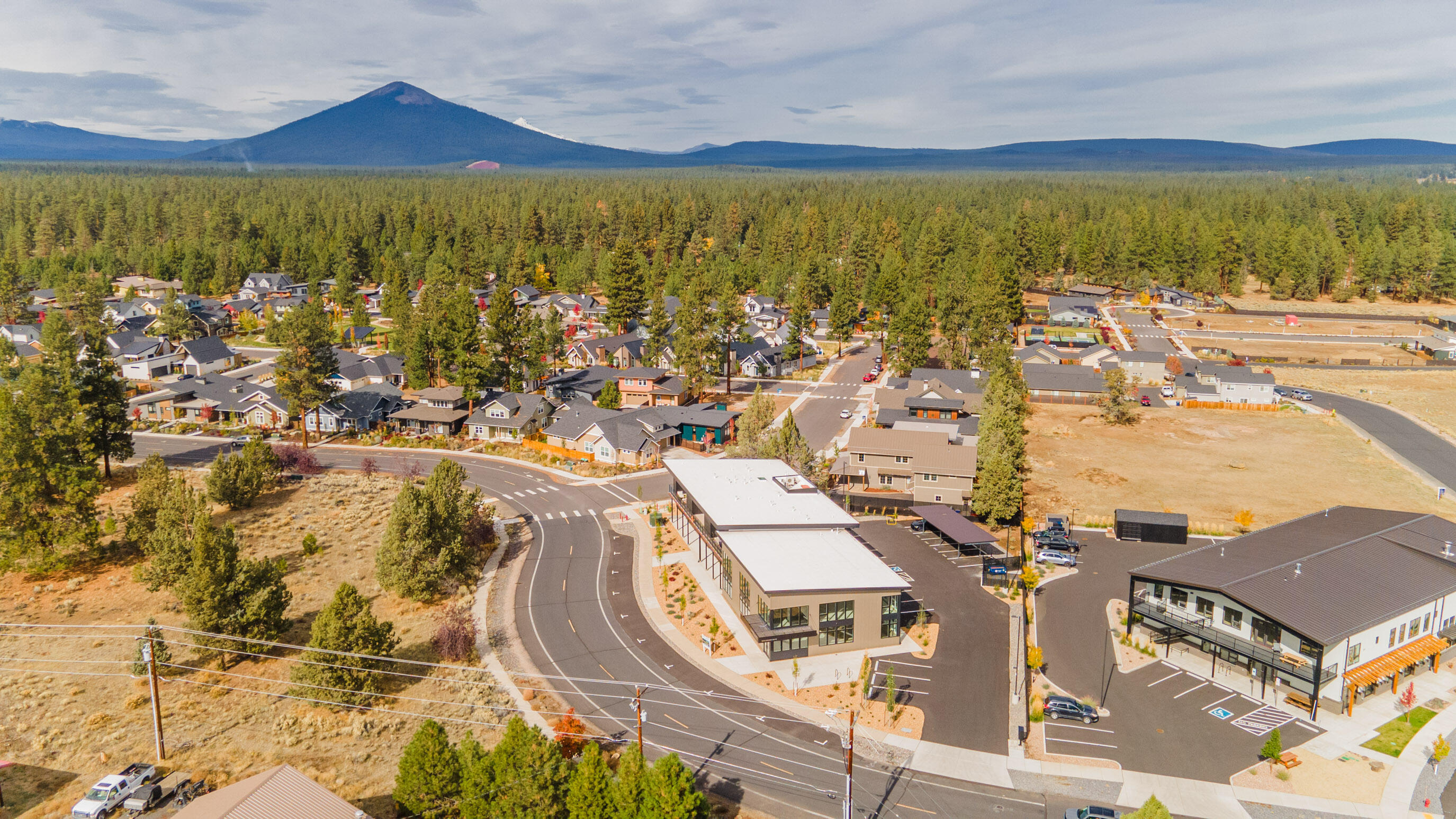 Three Sisters Bus Pk - Commercial Sale