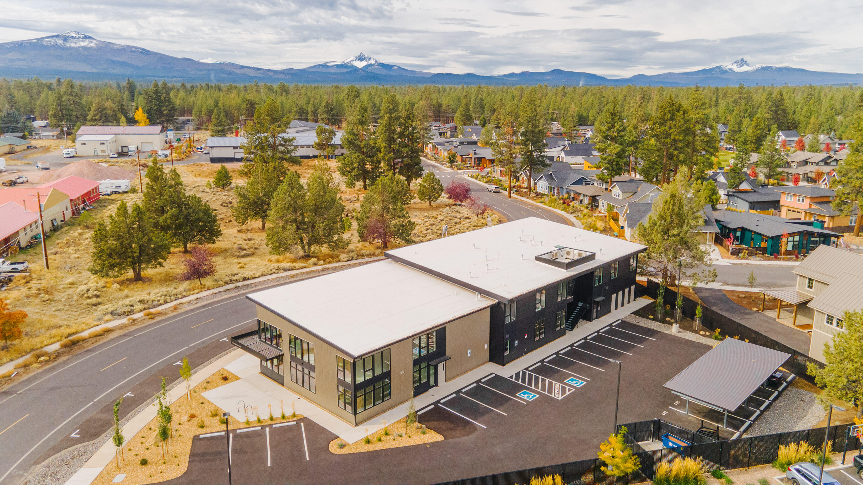 Three Sisters Bus Pk - Commercial Sale