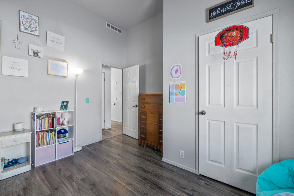 Silver Ridge Estates -First Addition - Residential