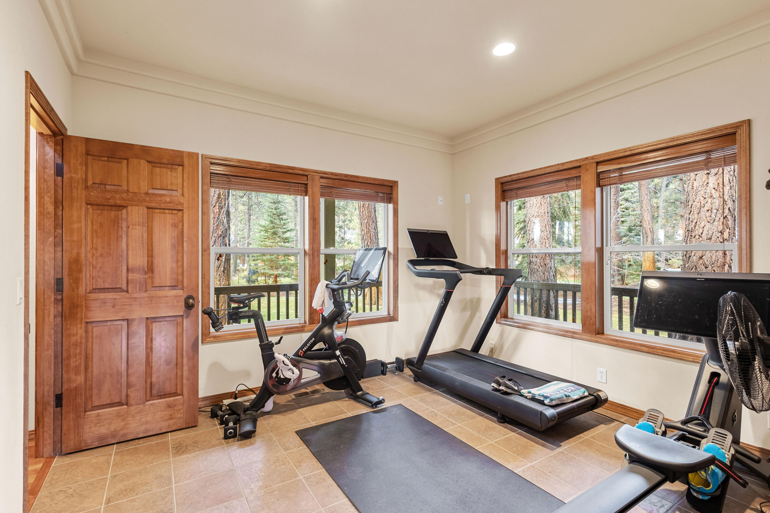 River Forest Acres - Residential