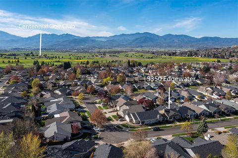 Tiny photo for 3350 Edgewater Drive, Medford, OR 97504 (MLS # 220217809)