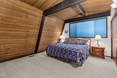 Tiny photo for 57165 Mink Lane, Sunriver, OR 97707 (MLS # 220224425)