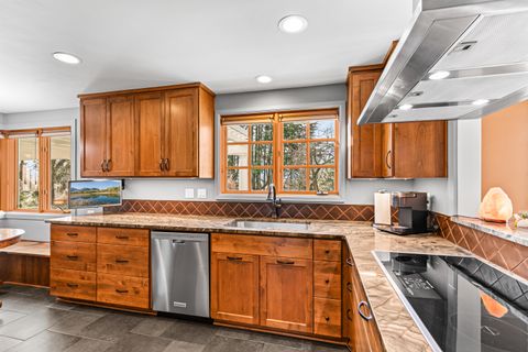 Tiny photo for 218 Saginaw Drive, Medford, OR 97504 (MLS # 220213076)