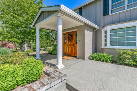 Tiny photo for 218 Saginaw Drive, Medford, OR 97504 (MLS # 220213076)