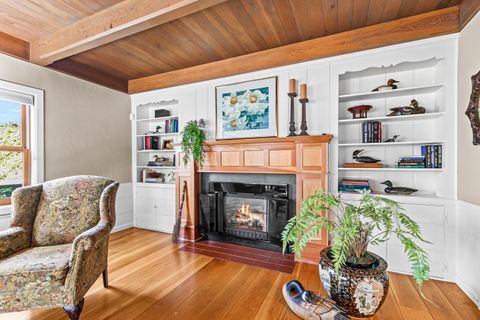 Tiny photo for 218 Saginaw Drive, Medford, OR 97504 (MLS # 220213076)