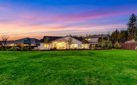 2029 NW Lobinie Court Bend OR 97703