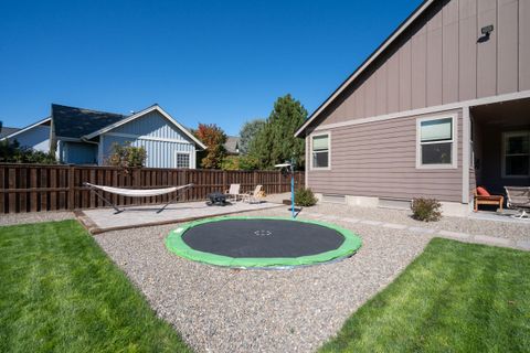 Tiny photo for 2944 SE Triangle Outfit Drive, Prineville, OR 97754 (MLS # 220210212)