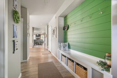 Tiny photo for 2944 SE Triangle Outfit Drive, Prineville, OR 97754 (MLS # 220210212)