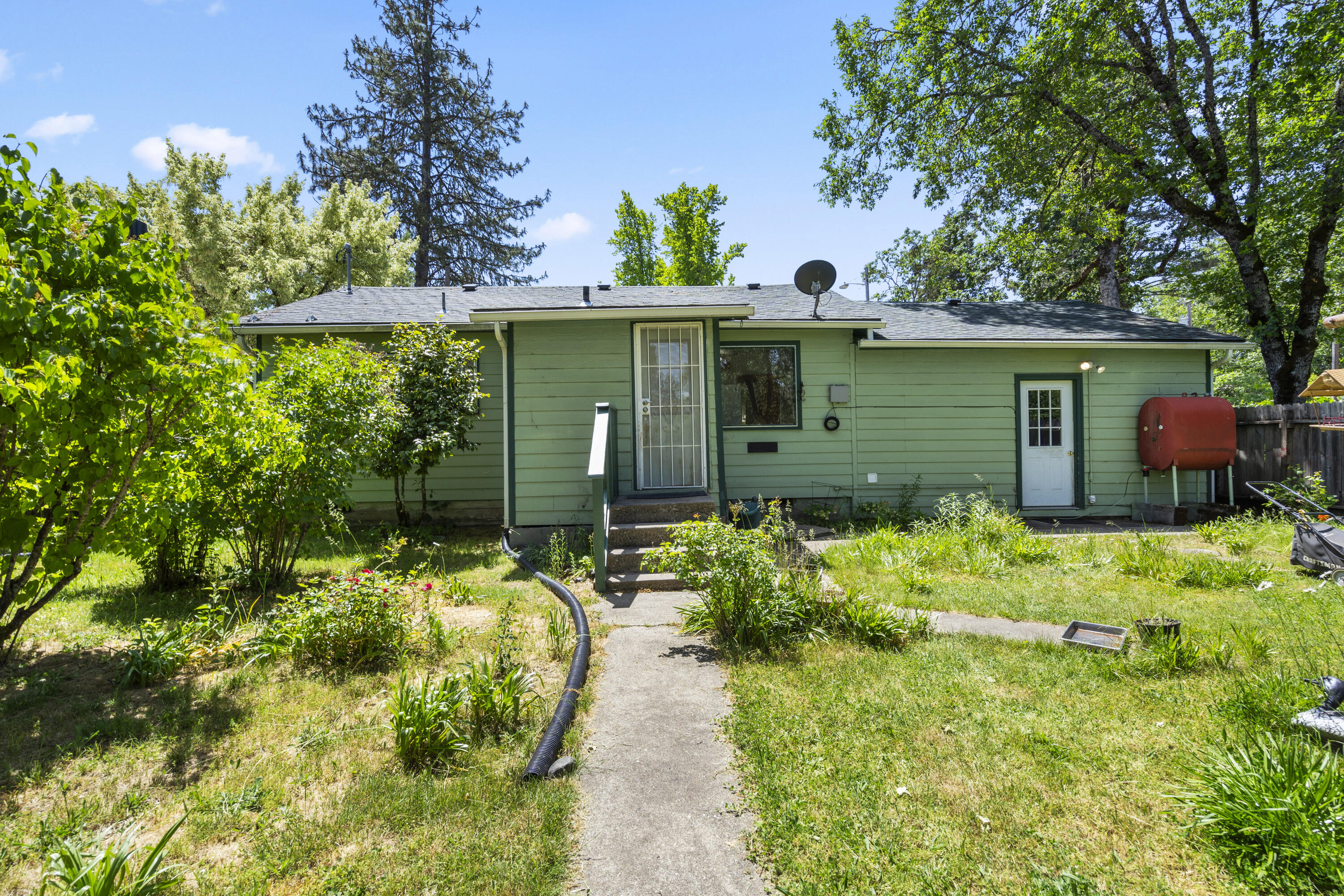 Palmer Subdivision, Cave Junction - Residential