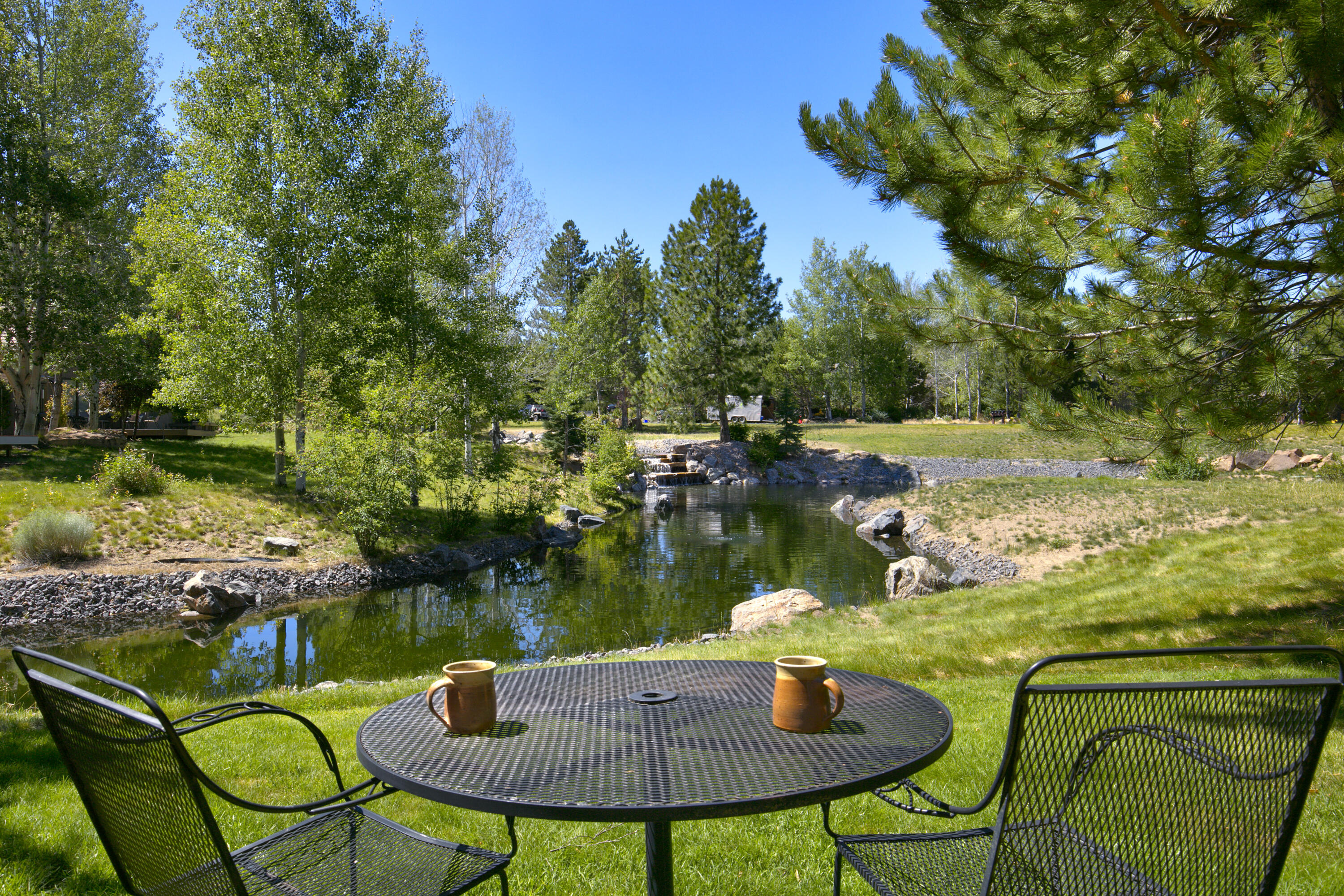 Broken Top - Residential