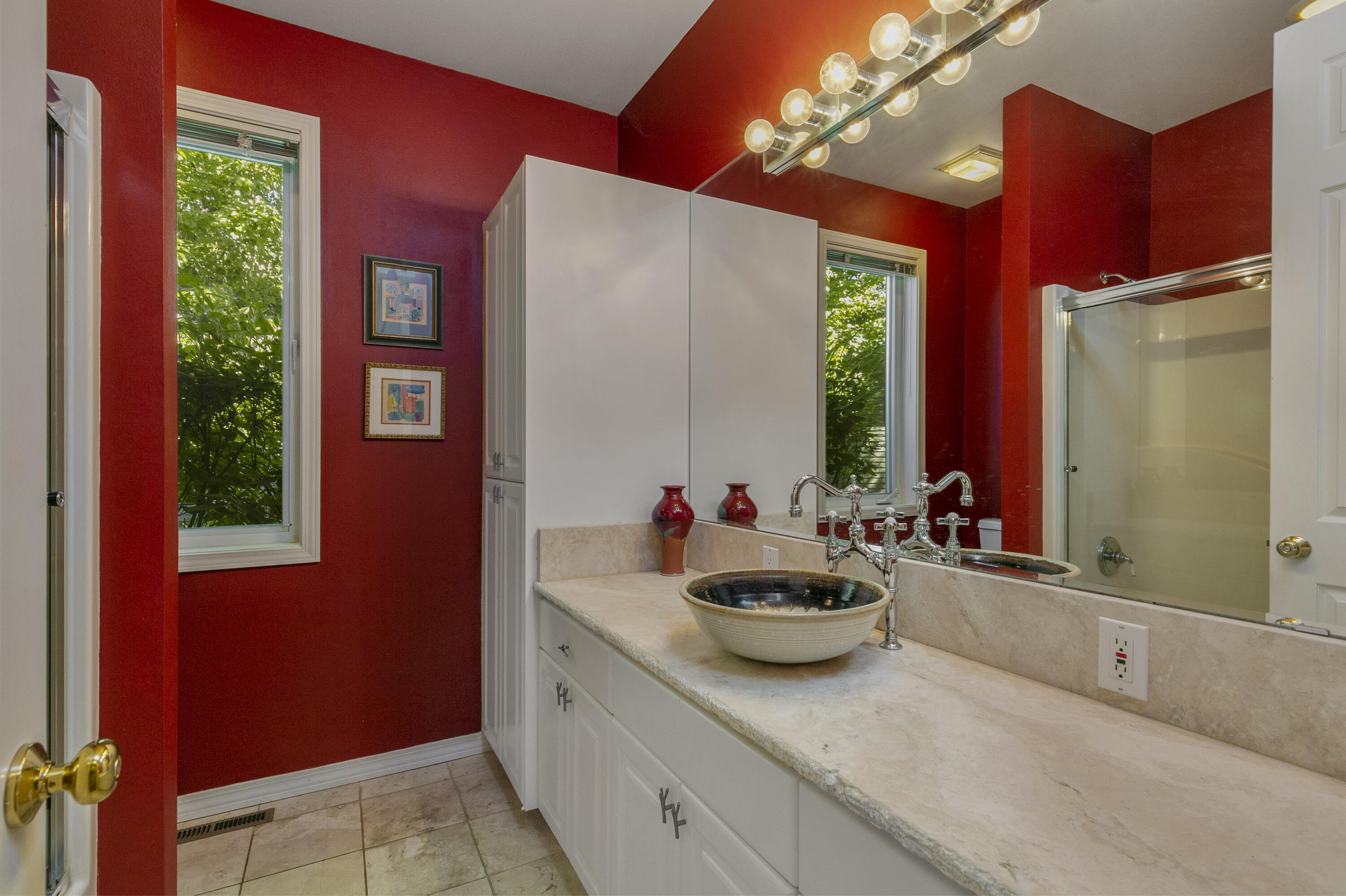 Broken Top - Residential