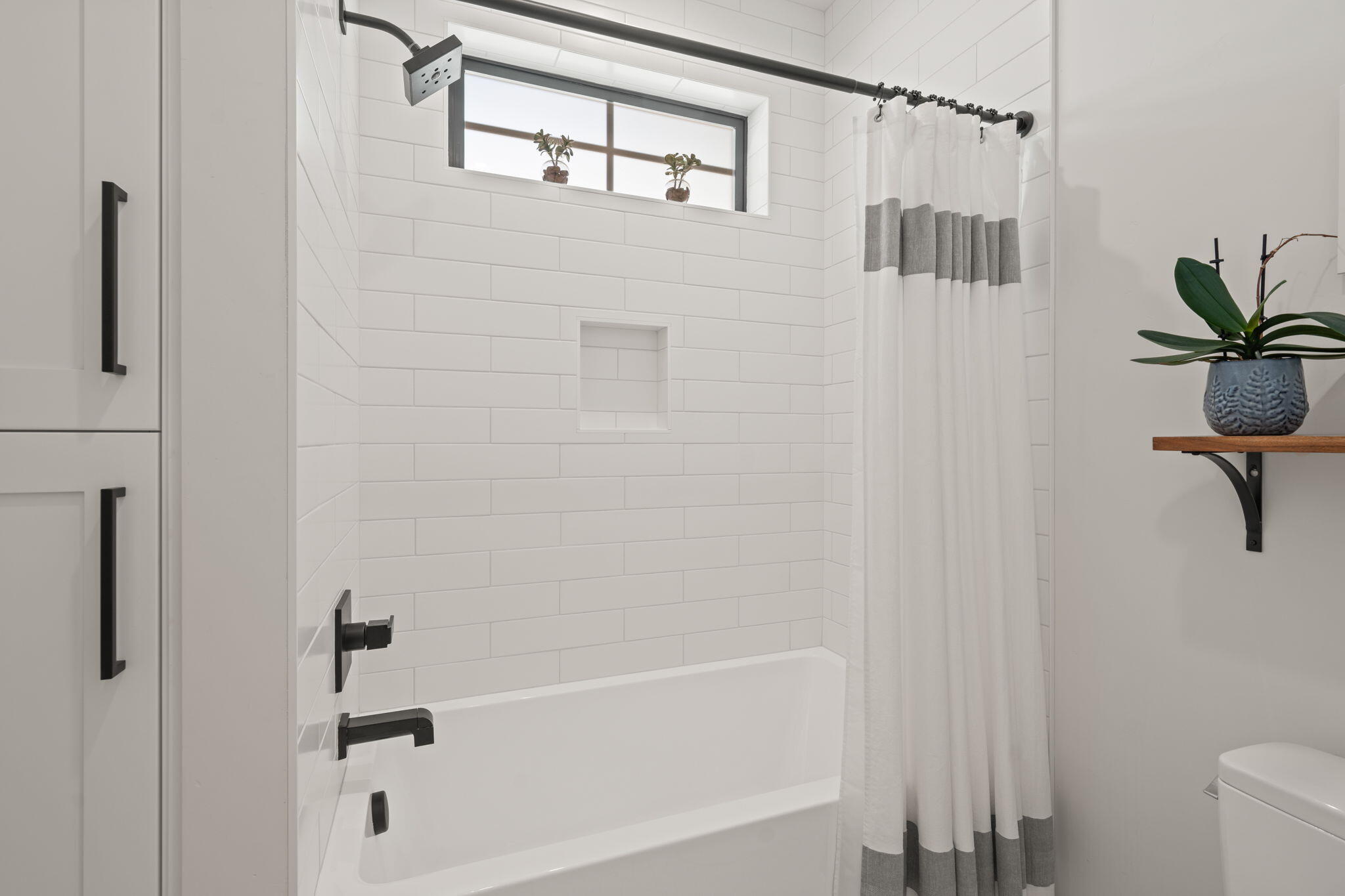 Discovery West Phase 2 - Residential