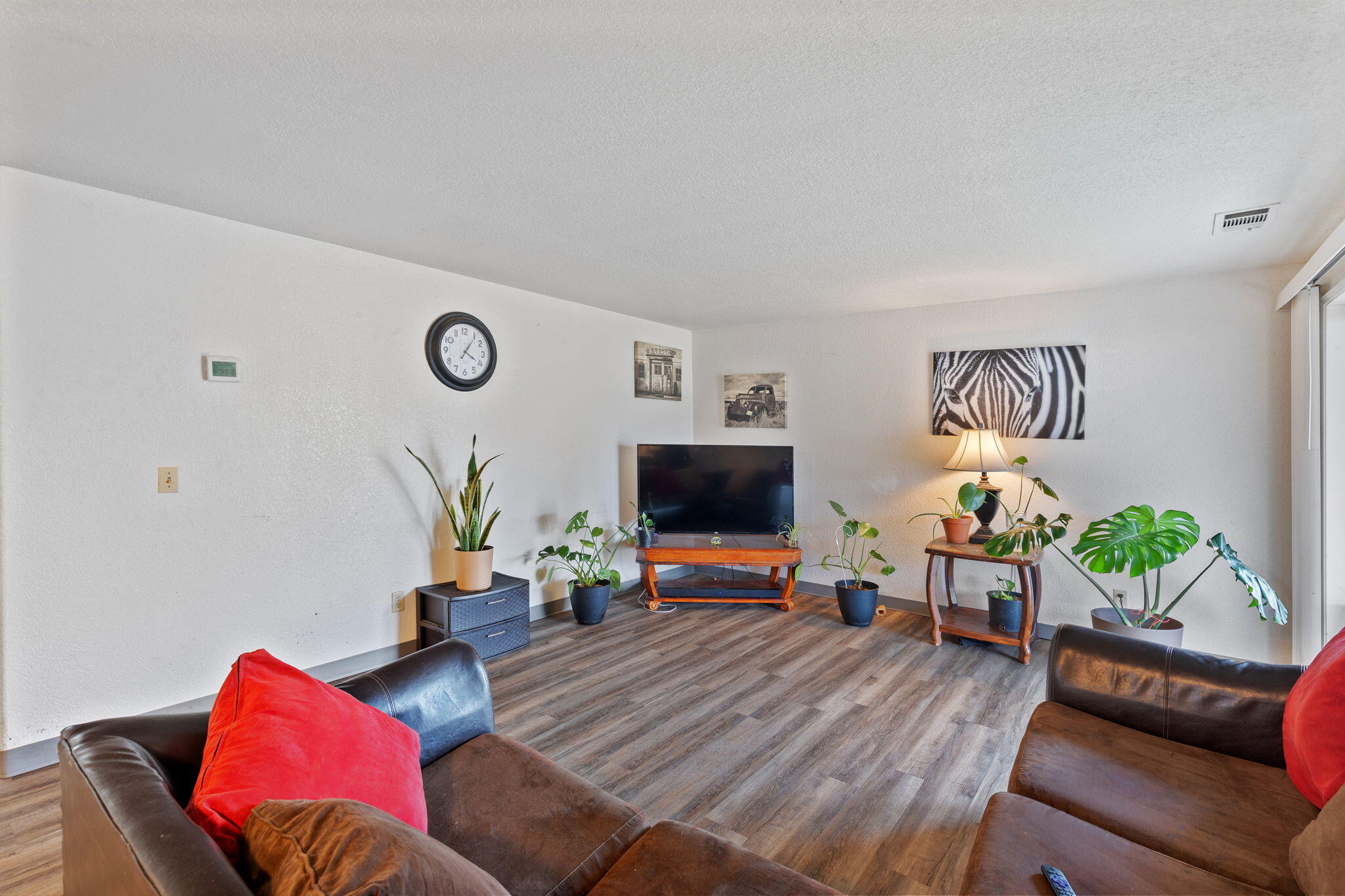 1460 SW Kokanee Lane