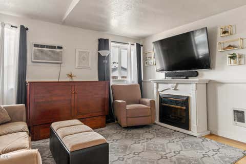 Tiny photo for 1831 SW 31st Street, Redmond, OR 97756 (MLS # 220224411)