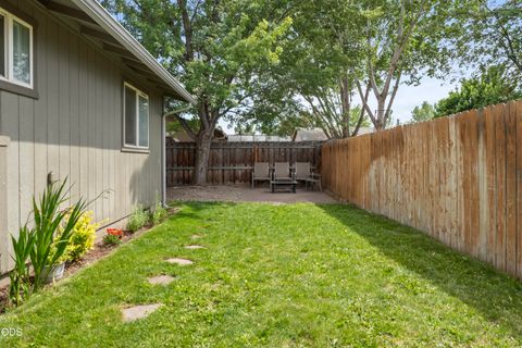 Tiny photo for 1831 SW 31st Street, Redmond, OR 97756 (MLS # 220224411)