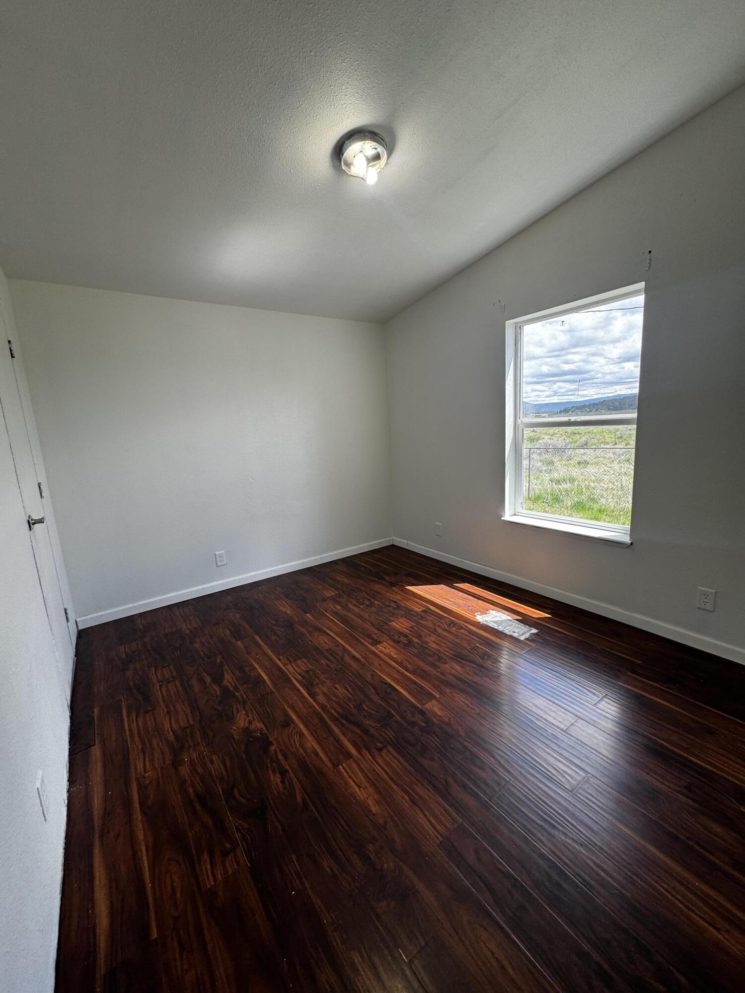 Nimrod River Park - Residential