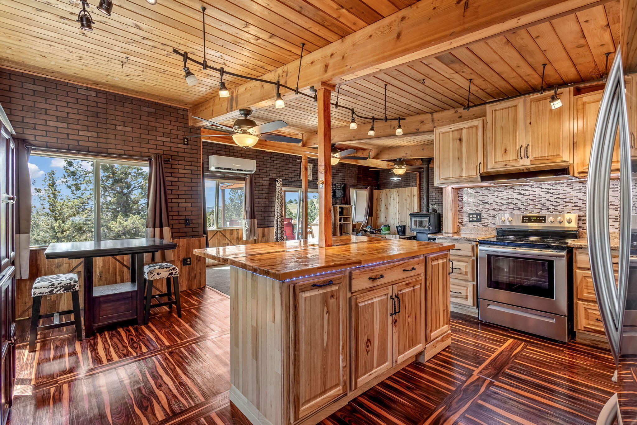 Golden Horseshoe - Residential