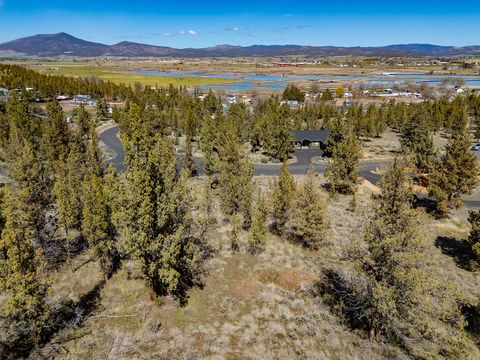 Tiny photo for NW Crescent Rim Place #Lot 8, Prineville, OR 97754 (MLS # 220217710)