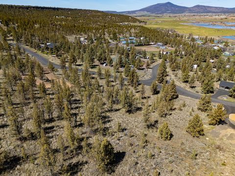 Tiny photo for NW Crescent Rim Place #Lot 8, Prineville, OR 97754 (MLS # 220217710)