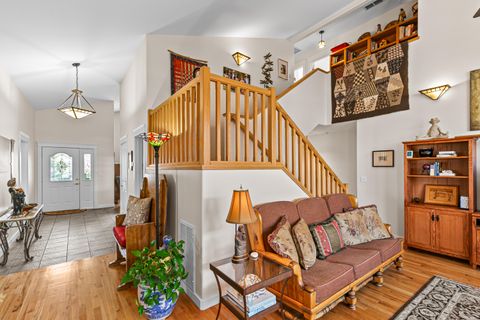 Tiny photo for 1120 Barrington Circle, Ashland, OR 97520 (MLS # 220217237)