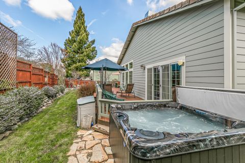 Tiny photo for 1120 Barrington Circle, Ashland, OR 97520 (MLS # 220217237)