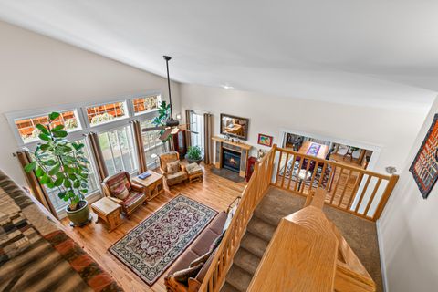 Tiny photo for 1120 Barrington Circle, Ashland, OR 97520 (MLS # 220217237)