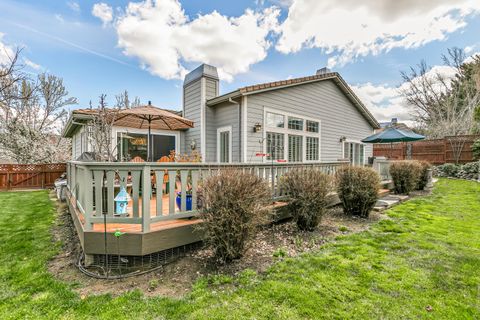 Tiny photo for 1120 Barrington Circle, Ashland, OR 97520 (MLS # 220217237)