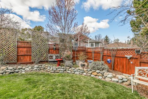 Tiny photo for 1120 Barrington Circle, Ashland, OR 97520 (MLS # 220217237)