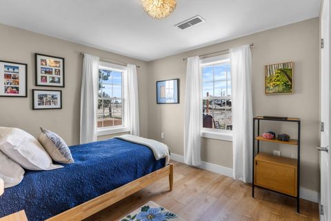 Tiny photo for 21298 SW Young Avenue, Bend, OR 97703 (MLS # 220221316)