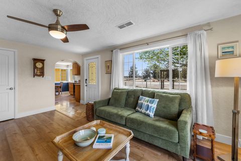 Tiny photo for 21298 SW Young Avenue, Bend, OR 97703 (MLS # 220221316)