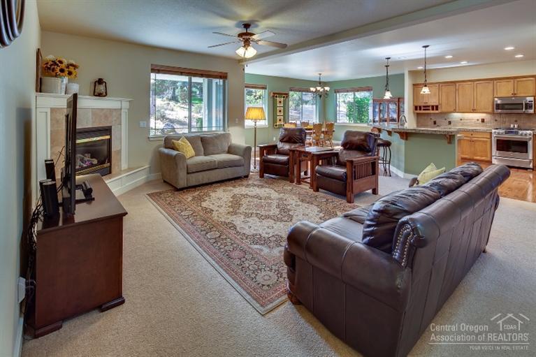 Skyliner Summit - Residential
