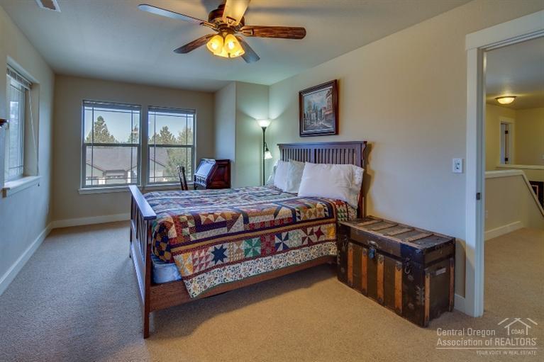 Skyliner Summit - Residential