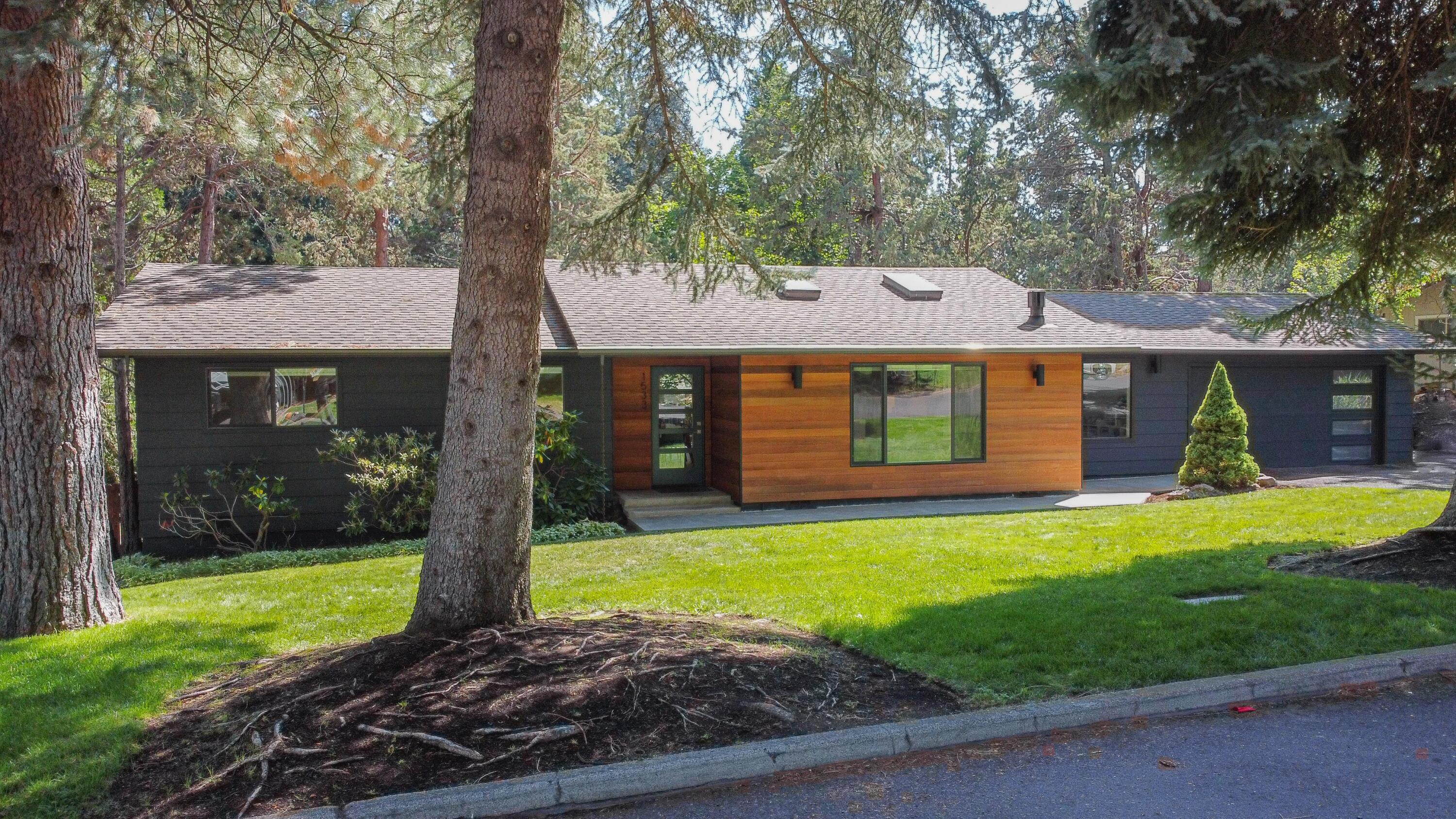 Pine West - Residential