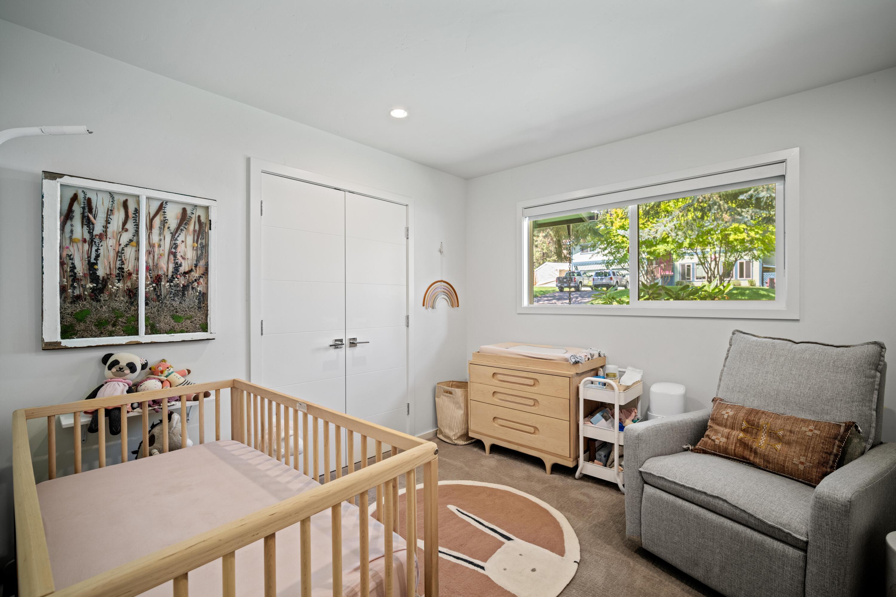 Pine West - Residential