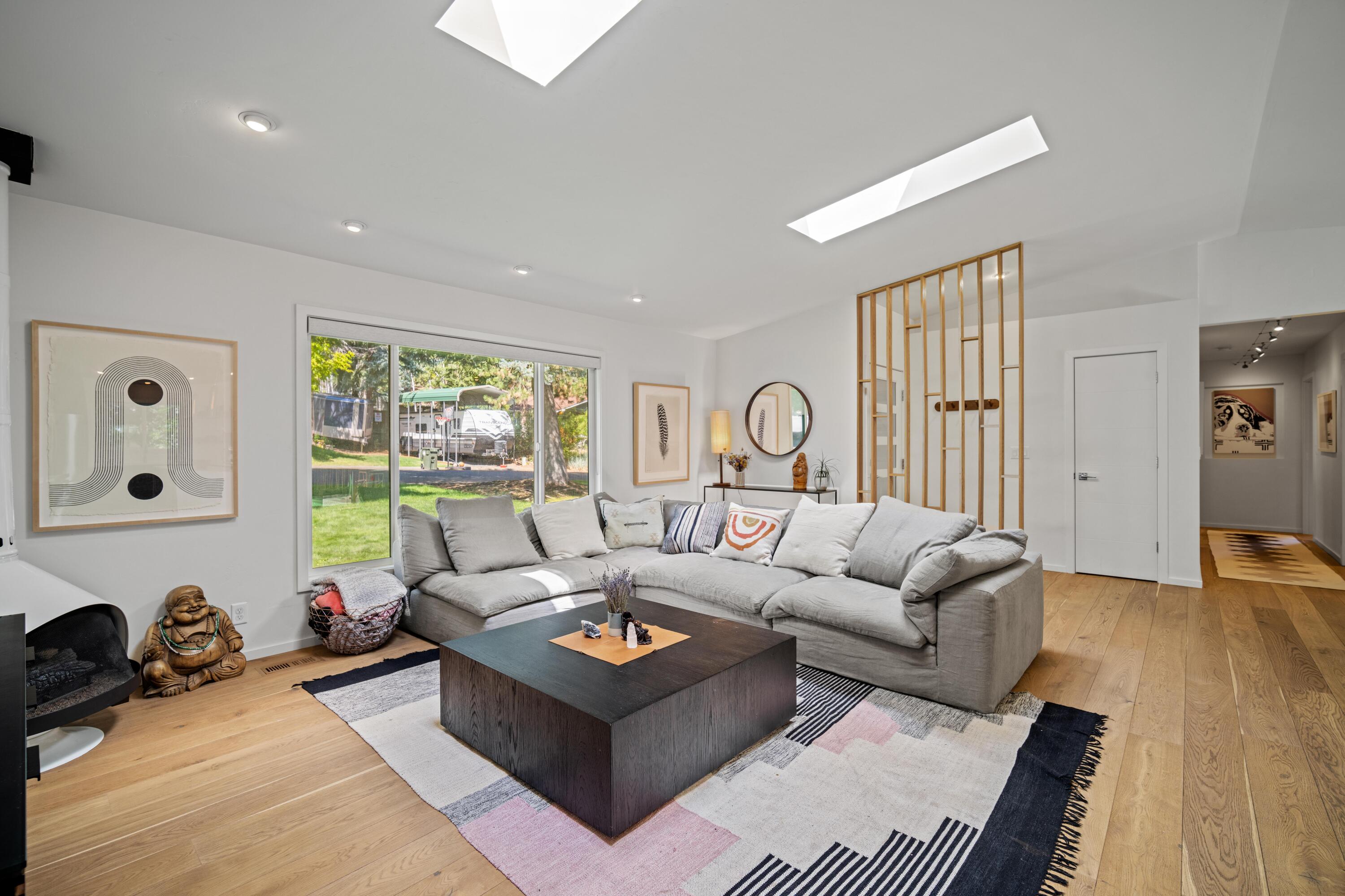 Pine West - Residential