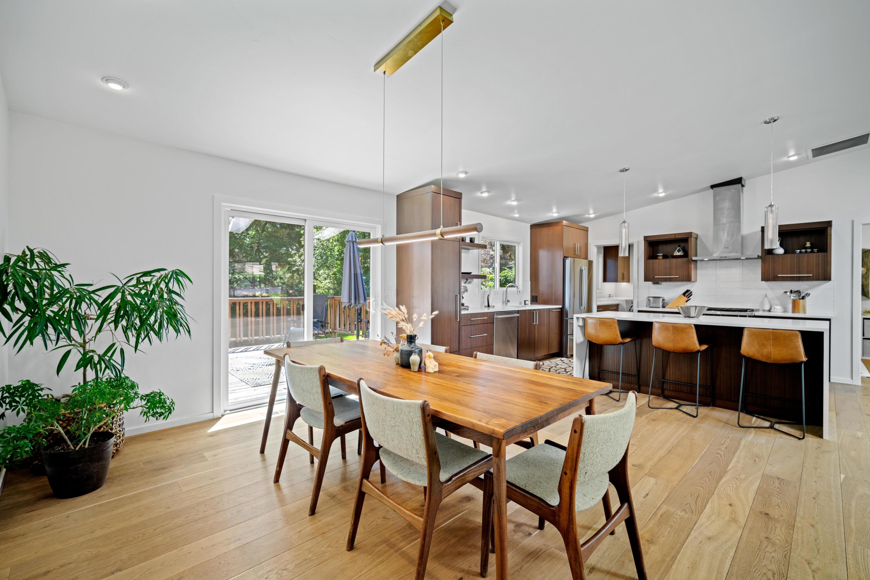 Pine West - Residential