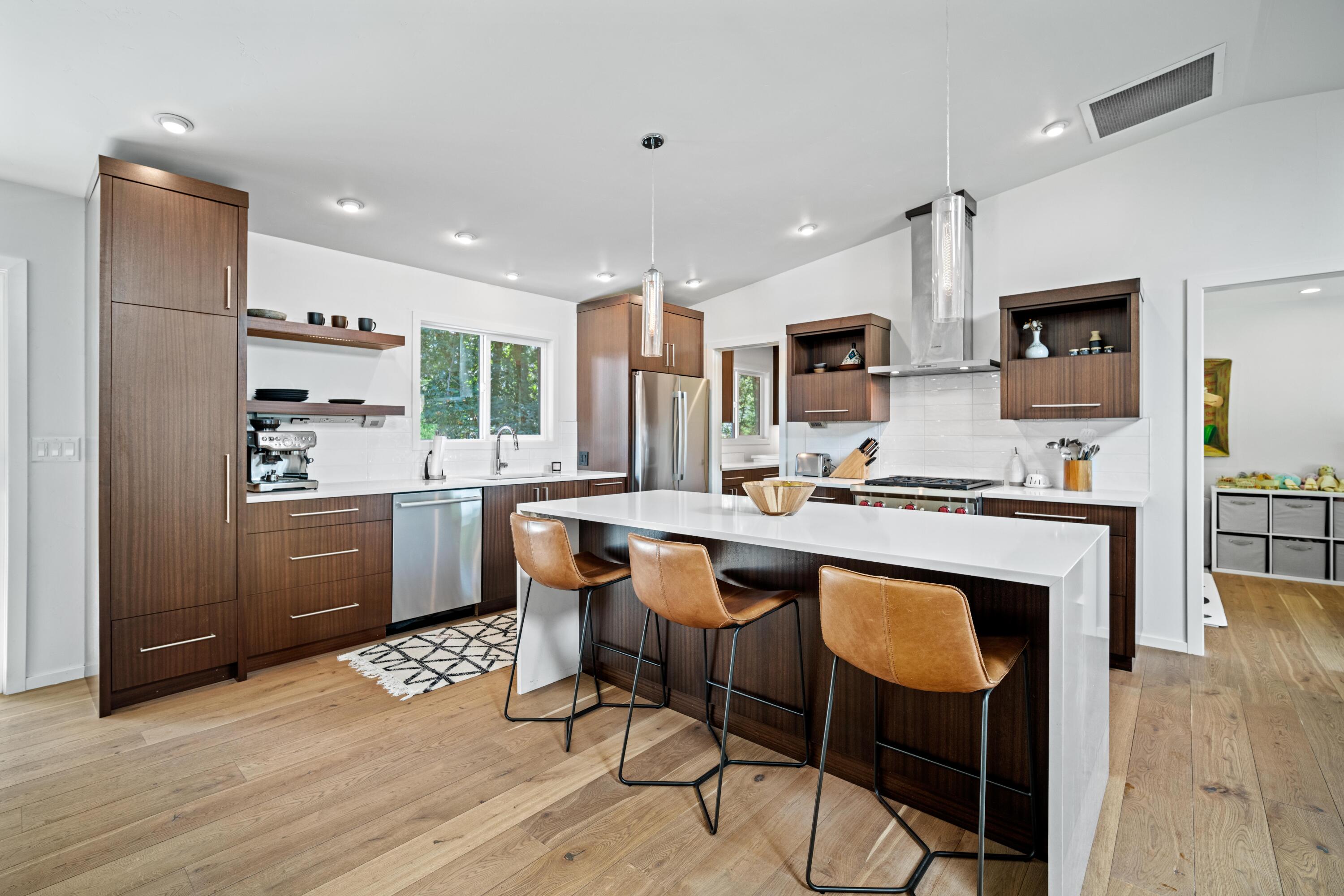 Pine West - Residential