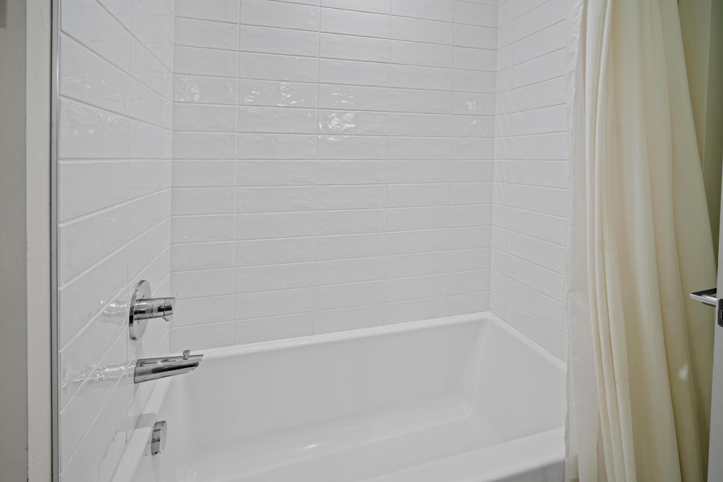 Pine West - Residential