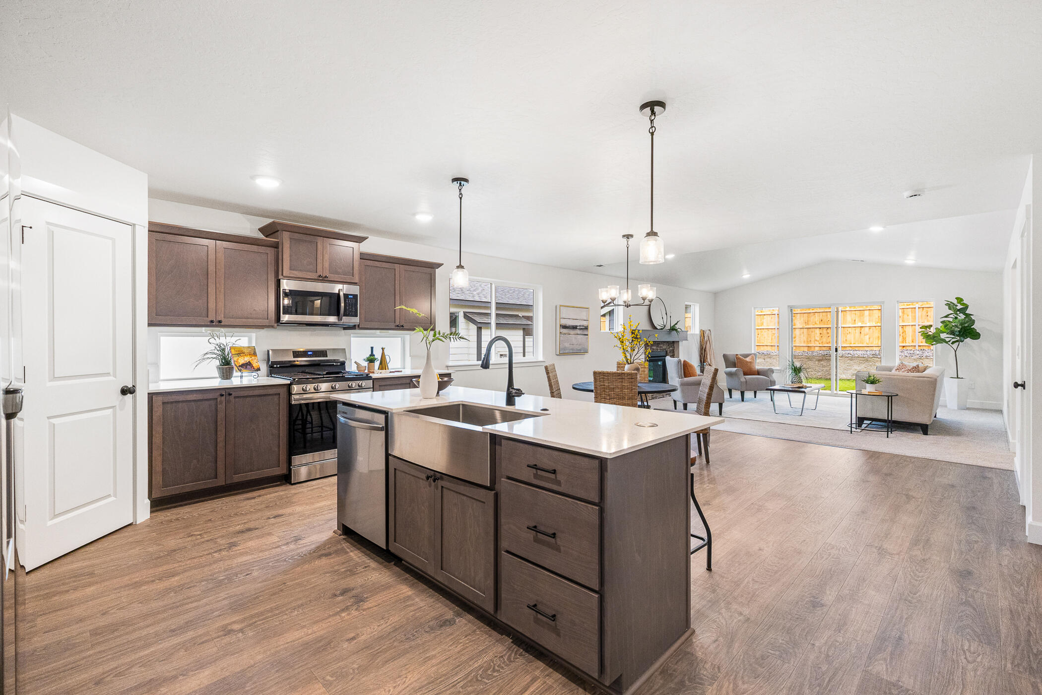 843 NE Discovery Loop Lot 169