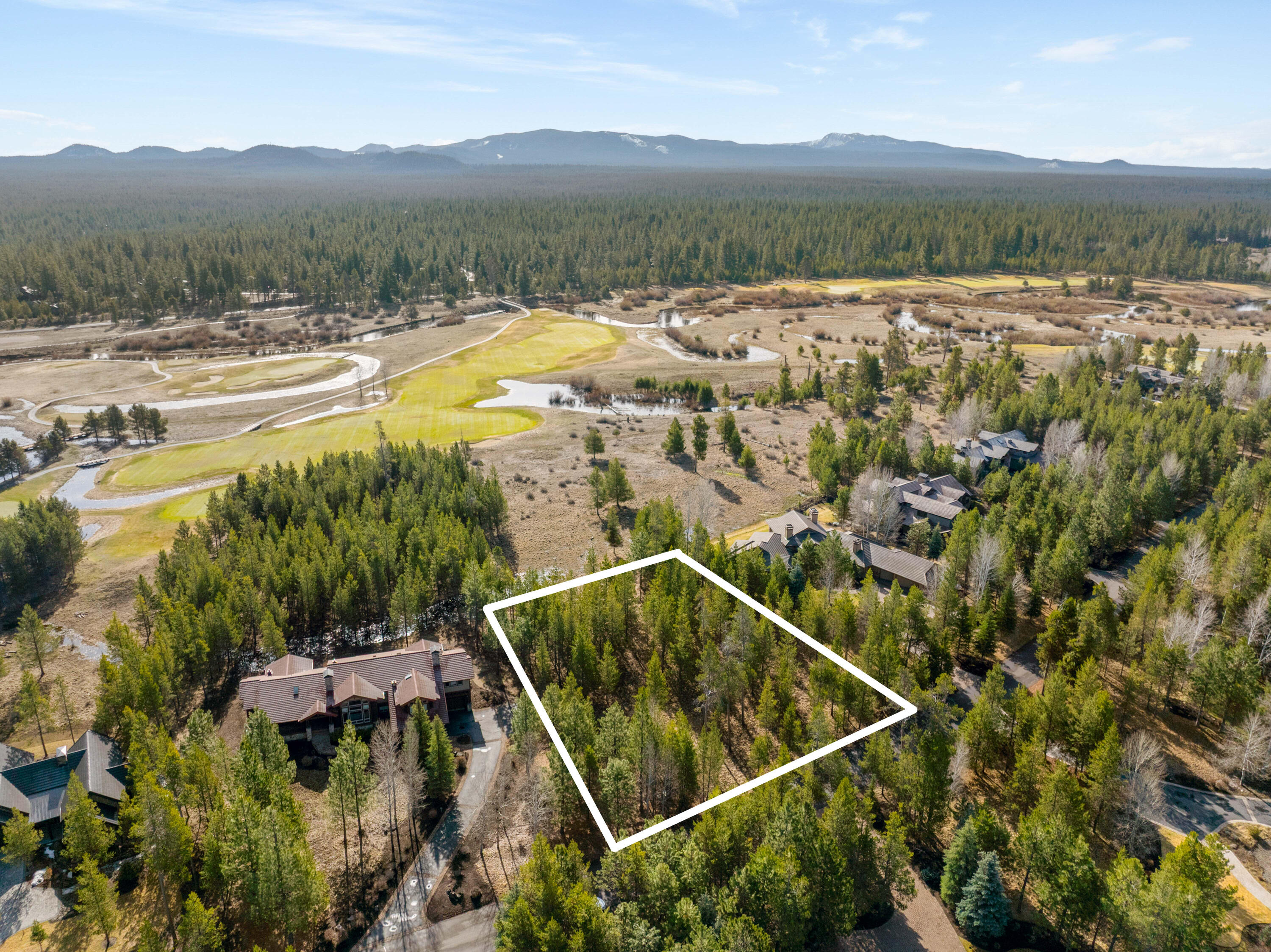 56380 Twin Rivers Drive
