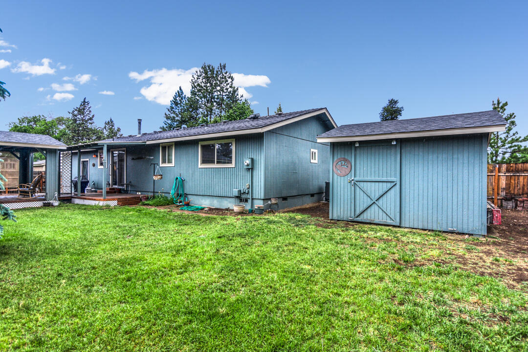 Hunters Circle - Residential