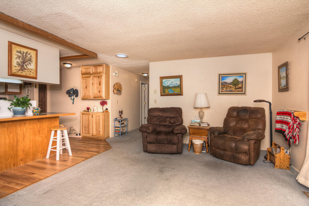 Hunters Circle - Residential