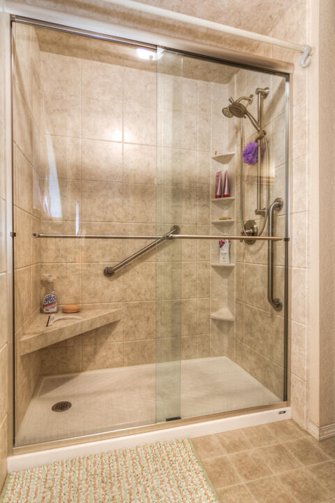 Hunters Circle - Residential