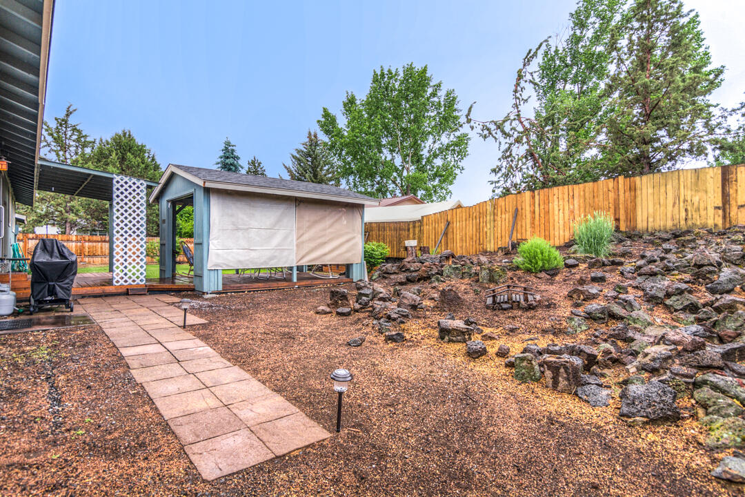 Hunters Circle - Residential